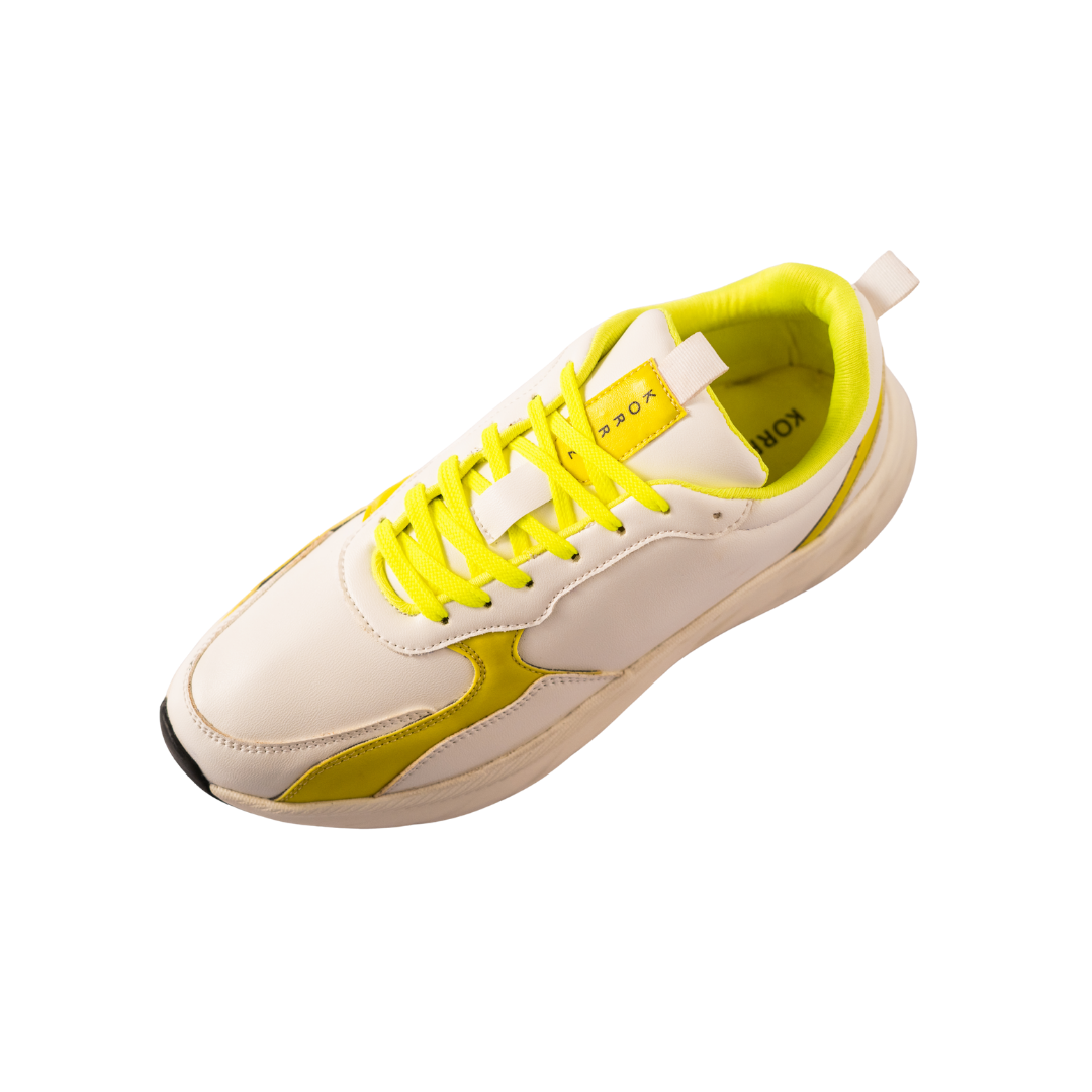 Mens sports shoes