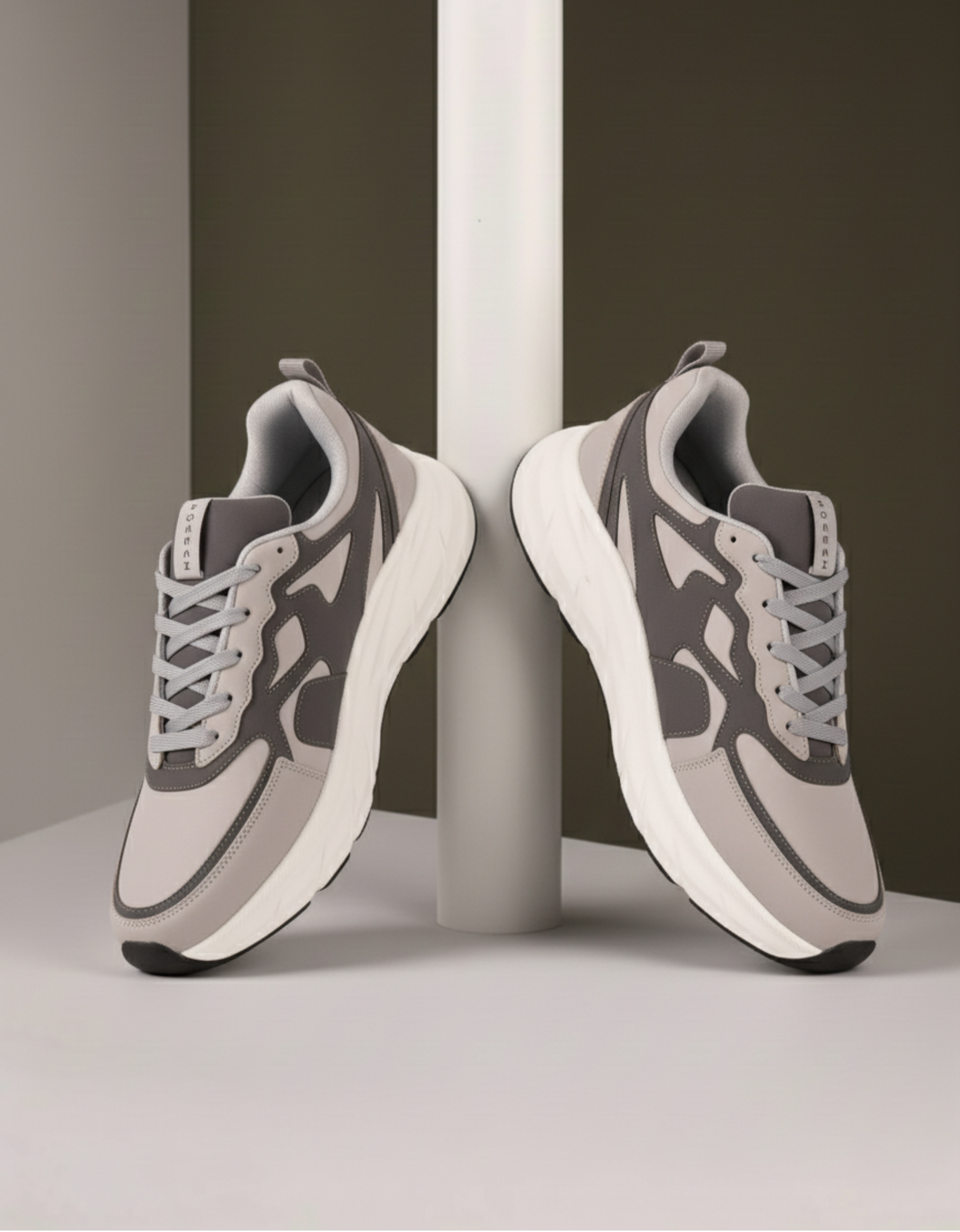 Mens sports running shoes